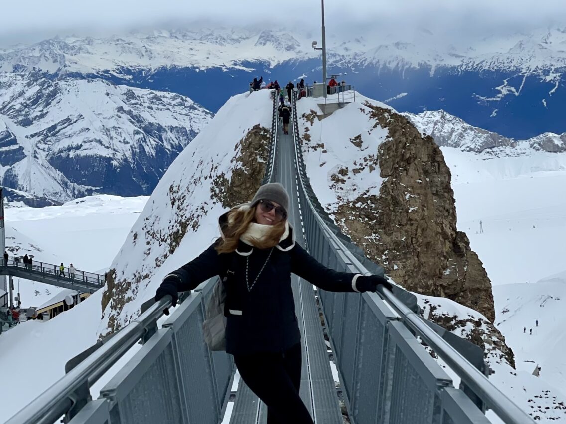 Το κοσμικό Gstaad, το κουκλίστικο Rougemont και οι Άλπεις από τα 3.000 μ.… Η χειμωνιάτικη Ελβετία στα καλύτερά της!