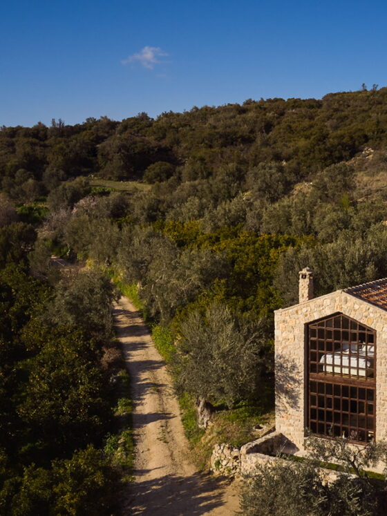 Η πολυτέλεια βρίσκεται στη… φύση: Το νέο Country House του Opora που σε καλεί να κάνεις reset!