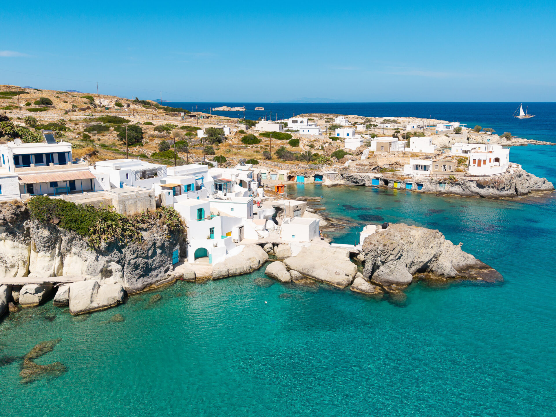 Κίμωλος: Το κυκλαδίτικο μυστικό που δεν θέλεις να αποκαλυφθεί…