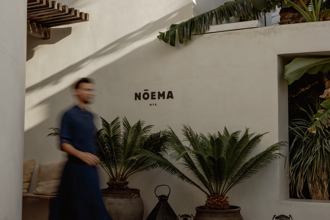 Nōema Mykonos: Η ουσία της σύγχρονης κυκλαδίτικης φιλοξενίας επιστρέφει φέτος το καλοκαίρι στην πιο όμορφη αυλή της Χώρας…